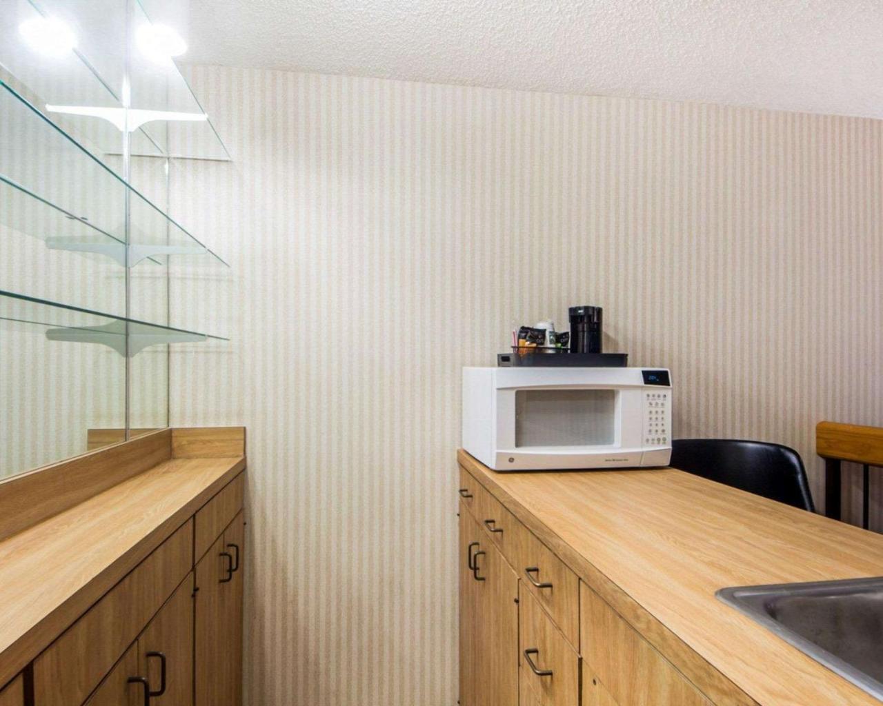 Quality Inn Ponca City Route 77 Buitenkant foto