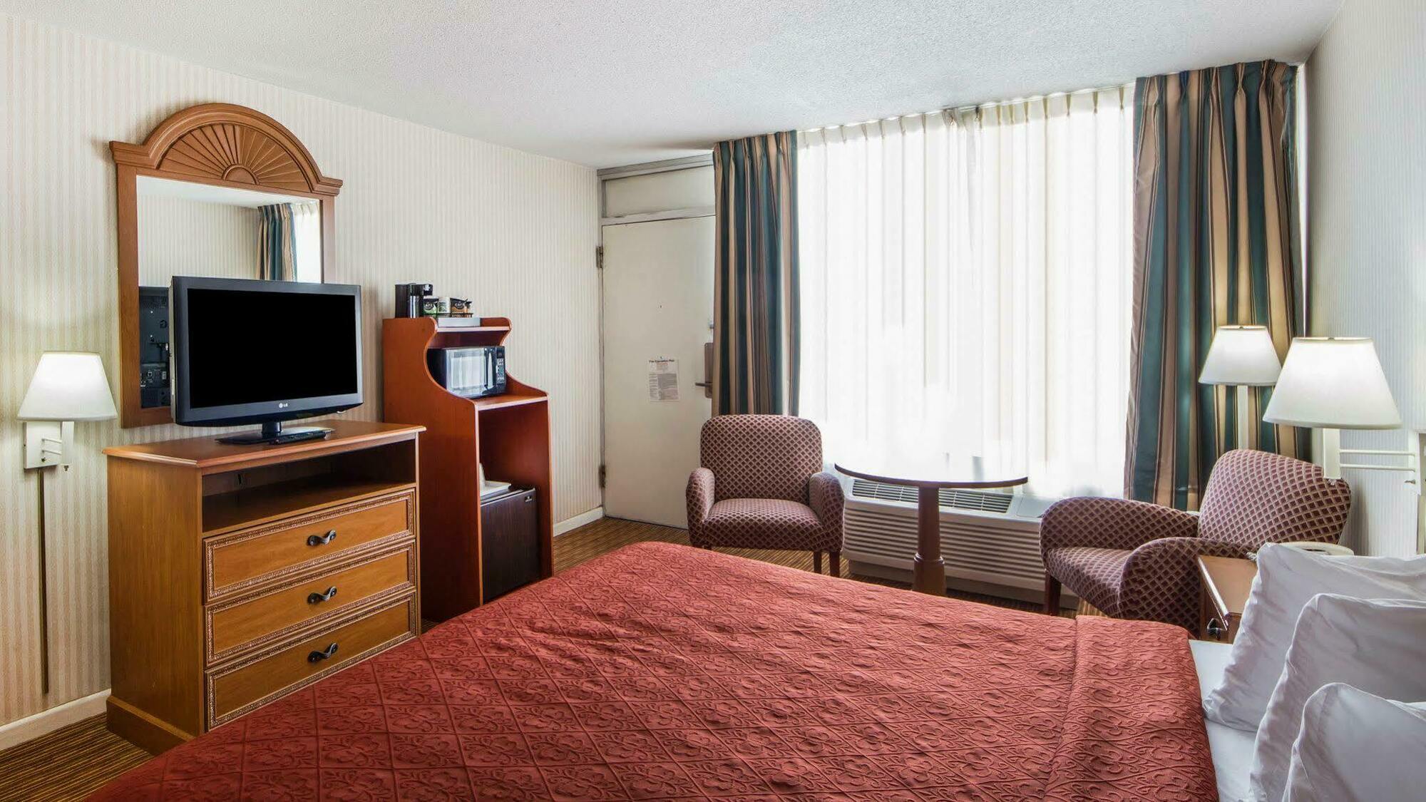 Quality Inn Ponca City Route 77 Buitenkant foto
